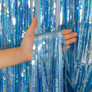 ΚΟΥΡΤΙΝΑ ΓΑΛΑΖΙΑ ΣΕ ΜΕΤΑΛΛΙΖΕ ΙΡΙΔΑ